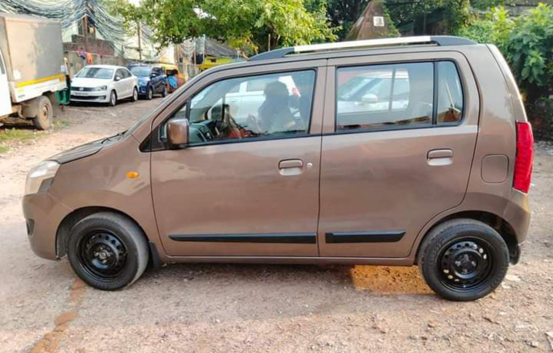 Maruti Suzuki Wagon R 1.0(2010-2013) Vxi